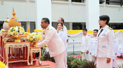 งานรัฐพิธี “วันพระบาทสมเด็จพระพุทธยอดฟ้าจุฬาโลกมหาราช ... พารามิเตอร์รูปภาพ 1