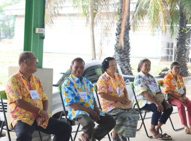 กิจกรรมรดน้ำขอพรและมอบของที่ระลึกแก่ผู้สูงอายุ พารามิเตอร์รูปภาพ 1