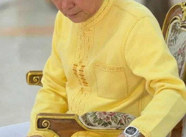 พิธีทำบุญตักบาตรอาหารคาว - หวาน เนื่องในเทศกาลวันวิสาขบูชา ... พารามิเตอร์รูปภาพ 4