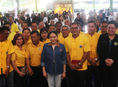 นายกรัฐมนตรีลงพื้นที่จังหวัดจันทบุรี พบปะพี่น้องเกษตรกร พารามิเตอร์รูปภาพ 6