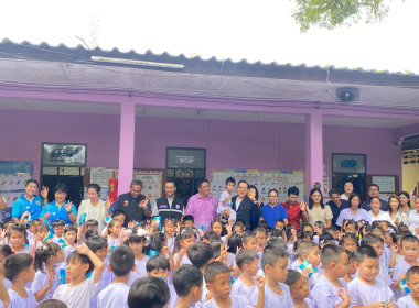 ลงพื้นที่ตรวจสอบการดำเนินงานโครงการอาหารเสริม (นม) โรงเรียน ... พารามิเตอร์รูปภาพ 7