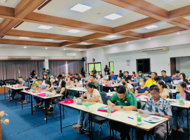 วิทยากรบรรยายเพื่อให้ความรู้เกี่ยวกับอุดมการณ์ หลักการ ... พารามิเตอร์รูปภาพ 3