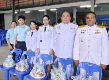 พิธีเจริญพระพุทธมนต์และทำบุญตักบาตรถวายพระราชกุศล พารามิเตอร์รูปภาพ 4
