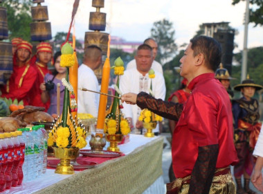 งานเทิดพระเกียรติสมเด็จพระเจ้าตากสินมหาราช จังหวัดจันทบุรี ... พารามิเตอร์รูปภาพ 3