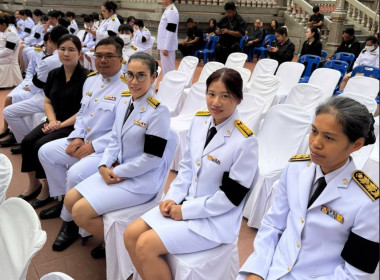 พิธีทำบุญตักบาตรถวายเป็นพระราชกุศลแด่สมเด็จพระนางเจ้าสิริกิติ์พระบรมราชินีนาถ พระบรมราชชนนีพันปีหลวง ในวาระครบ 50 วัน (ปัญญาสมวาร) ... พารามิเตอร์รูปภาพ 5
