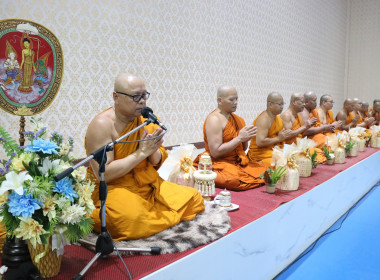 พิธีเวียนเทียน เนื่องในวันมาฆบูชา จังหวัดจันทบุรี ... พารามิเตอร์รูปภาพ 3