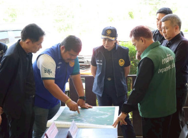 การประชุมและลงพื้นที่ติดตามการดําเนินงานเพื่อขับเคลื่อนนโยบายและแก้ไขปัญหาการจัดที่ดินทํากินให้ชุมชนและการกระจายการถือครองที่ดิน ... พารามิเตอร์รูปภาพ 3