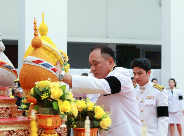 ร่วมงานรัฐพิธี ... พารามิเตอร์รูปภาพ 3