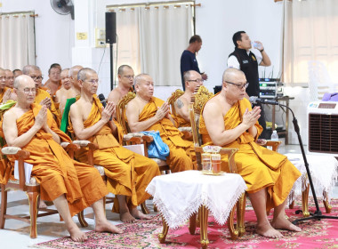 พิธีสวดพระพุทธมนต์และเจริญจิตภาวนาอุทิศถวายแด่สมเด็จพระนางเจ้าสิริกิติ์ พระบรมราชินีนาถ พระบรมราชชนนีพันปีหลวง ... พารามิเตอร์รูปภาพ 9