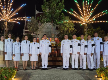 พิธีเชิญพุ่มดอกบัวประดิษฐ์ไปถวายสักการะพระศรีมหาโพธิทศมราชบพิตร ในวันวิสาขบูชา ประจำปี ... พารามิเตอร์รูปภาพ 7