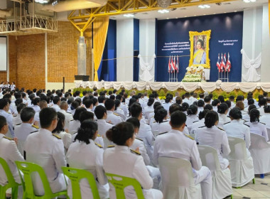 พิธีสวดพระพุทธมนต์และทำบุญตักบาตรถวายพระราชกุศล ... พารามิเตอร์รูปภาพ 1