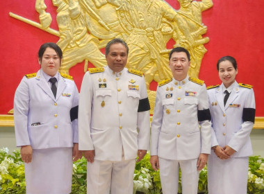 พิธีสวดพระพุทธมนต์และทำบุญตักบาตรถวายพระราชกุศล ... พารามิเตอร์รูปภาพ 15