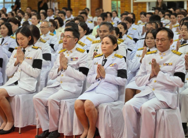 พิธีสวดพระพุทธมนต์และทำบุญตักบาตรถวายพระราชกุศล ... พารามิเตอร์รูปภาพ 2