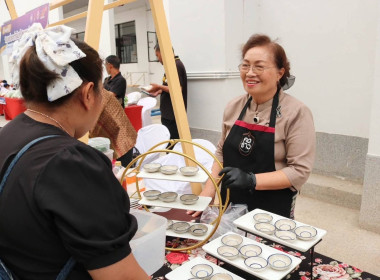 ร่วมงานตลาดนัดคุณธรรม ตลาดนัดความดี ปีที่ 4 พารามิเตอร์รูปภาพ 1