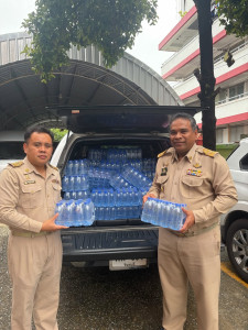 สหกรณ์ร่วมสนับสนุนน้ำดื่มเพื่อช่วยเหลือบรรเทาความเดือดร้อนแก่ผู้ประสพอุทกภัยในพื้นที่จังหวัดจันทบุรี ... พารามิเตอร์รูปภาพ 1