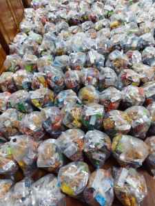 ร่วมเป็นส่วนหนึ่งในการสนับสนุนและส่งมอบกำลังใจแก่ผู้ประสบภัยน้ำท่วมในพื้นที่จันทบุรี ... พารามิเตอร์รูปภาพ 1