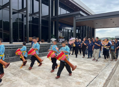 สำนักงานสหกรณ์จังหสีดจันทบุรีร่วมกิจกรรมทอดผ้าป่าสามัคคี ... พารามิเตอร์รูปภาพ 4