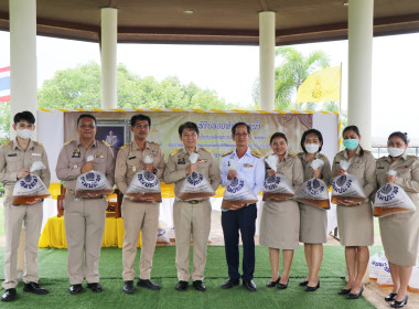 พิธีปล่อยพันธุ์สัตว์น้ำเนื่องในวันเฉลิมพระชนมพรรษาพระบาทสมเด็จพระปรเมนทรรามาธิบดี ศรีสินทร มหาวชิราลงกรณ์ พระวชิรเกล้าเจ้าอยู่หัว ... พารามิเตอร์รูปภาพ 11