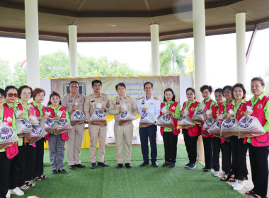 พิธีปล่อยพันธุ์สัตว์น้ำเนื่องในวันเฉลิมพระชนมพรรษาพระบาทสมเด็จพระปรเมนทรรามาธิบดี ศรีสินทร มหาวชิราลงกรณ์ พระวชิรเกล้าเจ้าอยู่หัว ... พารามิเตอร์รูปภาพ 18