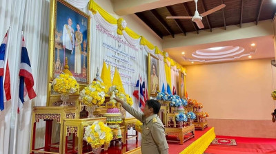 พิธีเจริญพระพุทธมนต์ เฉลิมพระเกียรติ ถวายพระพรชัยมงคล พารามิเตอร์รูปภาพ 1