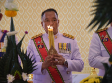 ร่วมพิธีเวียนเทียนสมโภชนำ้พระพุทธมนต์ศักดิ์สิทธิ์ พารามิเตอร์รูปภาพ 7