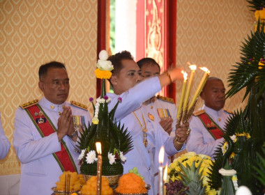 ร่วมพิธีเวียนเทียนสมโภชนำ้พระพุทธมนต์ศักดิ์สิทธิ์ พารามิเตอร์รูปภาพ 9